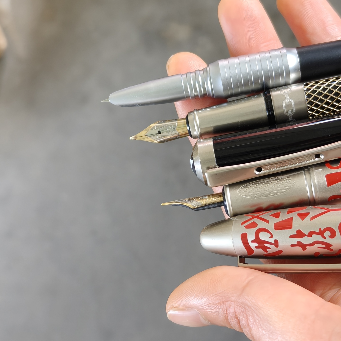3本の古いヴィンテージレア万年筆、金属棒付きの細いペン先、オ - Vintage Collectible Pens のレビューと価格