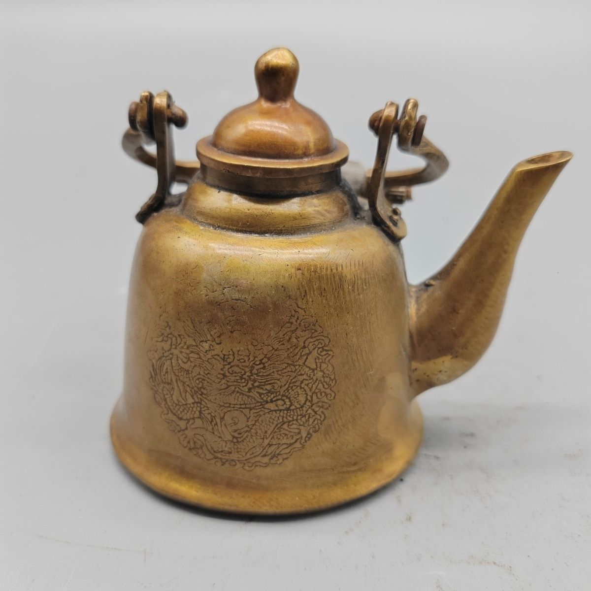 アンティークヴィンテージ古物コレクション真鍮製持ち手付きティ - Collectible Vintage Wine のレビューと価格